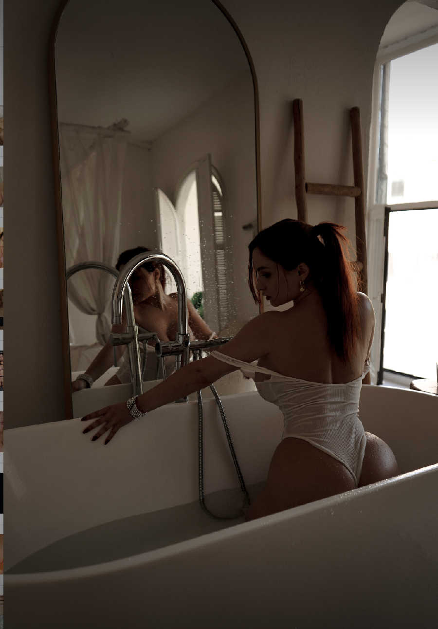 A playful frame from Miranda Faith nude — online in Rotterdam