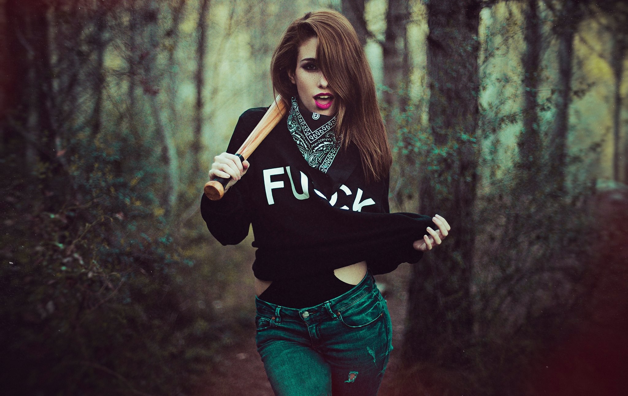 Take a pause and enjoy Sassy girls — streaming from Rotterdam